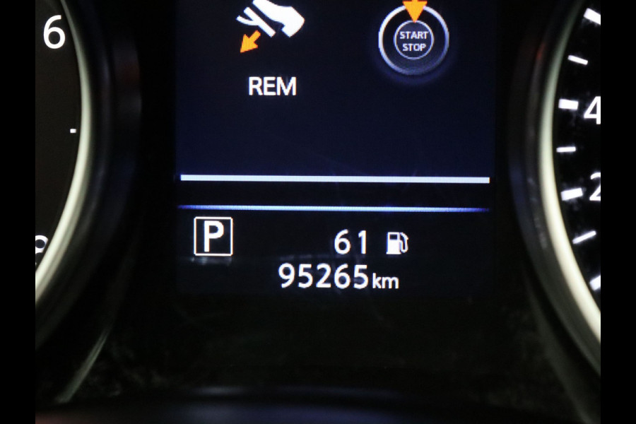 Nissan QASHQAI 160pk DIG-T N-Connecta 360° Camera | Cruise | Navi | Parkeersens. v+a | Trekhaak