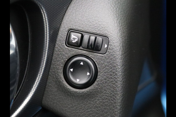 Nissan QASHQAI 160pk DIG-T N-Connecta 360° Camera | Cruise | Navi | Parkeersens. v+a | Trekhaak