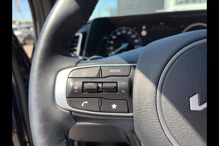 Kia Sportage 1.6 T-GDi Hybrid GT-Line Automaat | Camera | Cruise | Apple Carplay & Android Auto | Stoel & Stuurverwarming | Pano | Elektrische Stoelen | Sensoren |