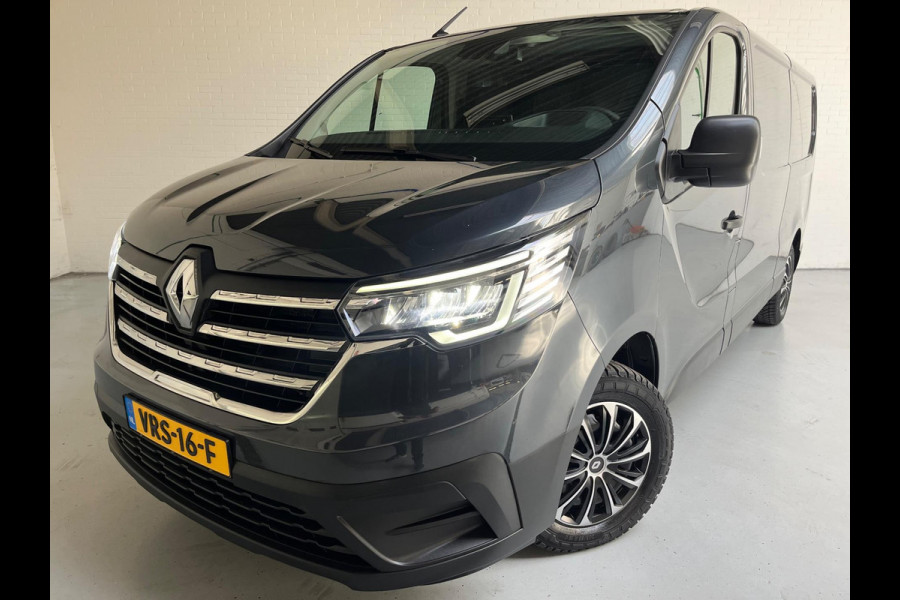Renault Trafic 2.0 dCi 110PK euro6 T30 L2H1 Comfort 3Persoons, Airco, CruiseControl, Trekhaak, Metallic, RIJKLAARPRIJS!