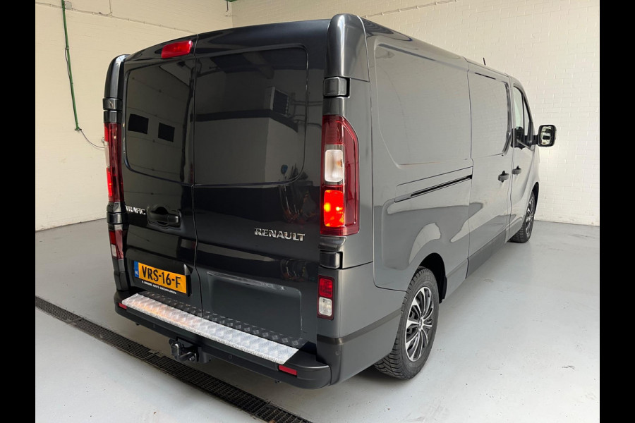 Renault Trafic 2.0 dCi 110PK euro6 T30 L2H1 Comfort 3Persoons, Airco, CruiseControl, Trekhaak, Metallic, RIJKLAARPRIJS!
