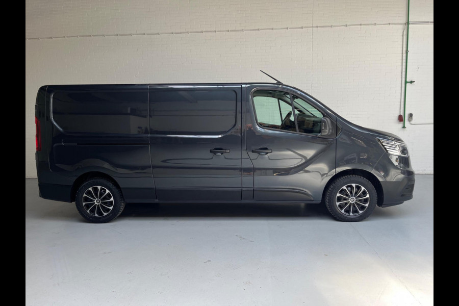 Renault Trafic 2.0 dCi 110PK euro6 T30 L2H1 Comfort 3Persoons, Airco, CruiseControl, Trekhaak, Metallic, RIJKLAARPRIJS!