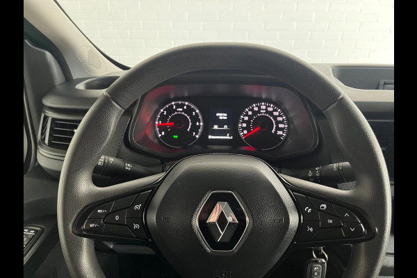 Renault Trafic 2.0 dCi 110PK euro6 T30 L2H1 Comfort 3Persoons, Airco, CruiseControl, Trekhaak, Metallic, RIJKLAARPRIJS!