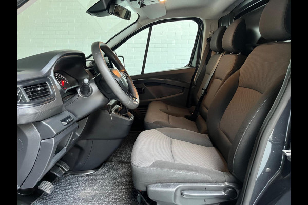 Renault Trafic 2.0 dCi 110PK euro6 T30 L2H1 Comfort 3Persoons, Airco, CruiseControl, Trekhaak, Metallic, RIJKLAARPRIJS!