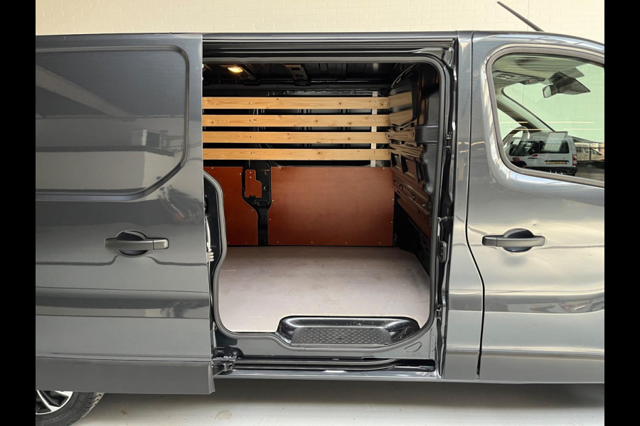 Renault Trafic 2.0 dCi 110PK euro6 T30 L2H1 Comfort 3Persoons, Airco, CruiseControl, Trekhaak, Metallic, RIJKLAARPRIJS!