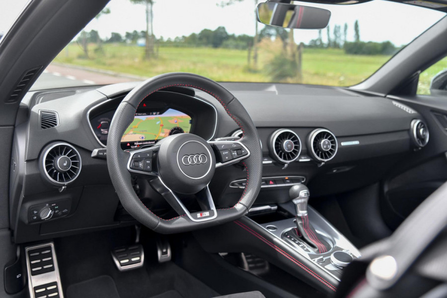 Audi TT Roadster 40 TFSI Pro line S Competiton. RS Stoelen, Keyless, CarPlay, Matrix!