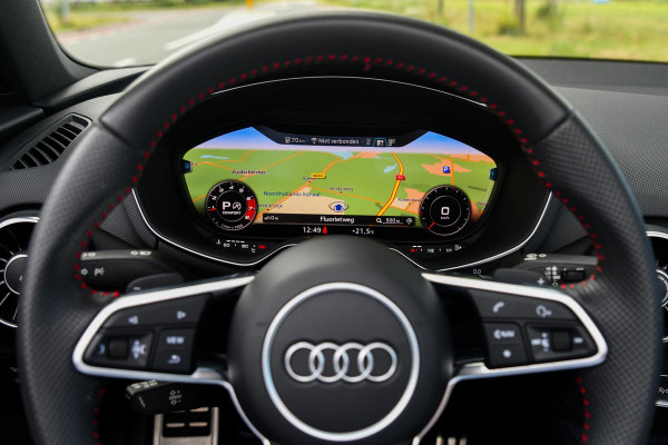 Audi TT Roadster 40 TFSI Pro line S Competiton. RS Stoelen, Keyless, CarPlay, Matrix!