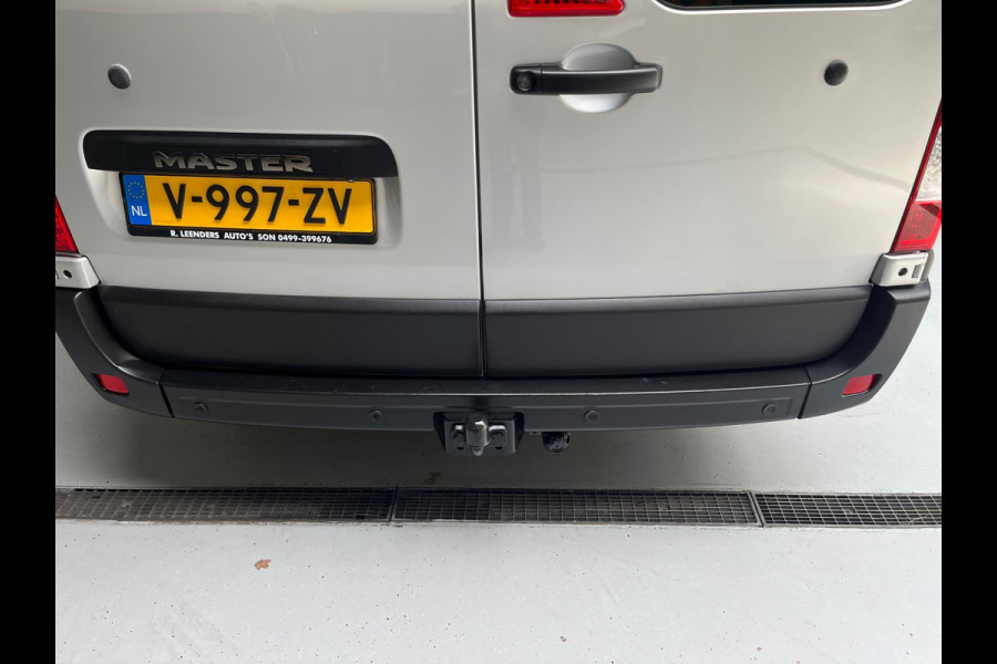 Renault Master 2.3 dCi 110PK euro6 L2H2 Stop & Start 3Persoons Unieke en originele kilometerstand! RIJKLAARPRIJS!