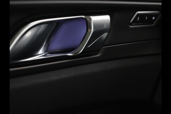 Lynk & Co 01 1.5 Plug In | Panoramadak | Infinity by Harman | Camera | Adaptive cruise | Stoelverwarming | Carplay | Memory | Full LED