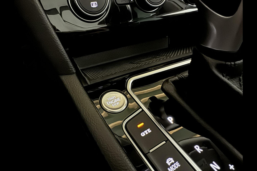 Volkswagen Passat Variant 1.4 TSI PHEV GTE Pano Leer Virtual Carplay Trekh.
