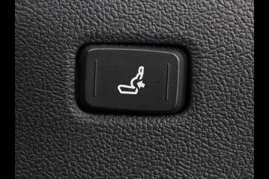 Toyota Corolla 1.8 Hybrid Business Intro | Head-Up | Stoelverwarming | Adaptive cruise | Carplay | Carplay | Navigatie | Keyless | Park Assist
