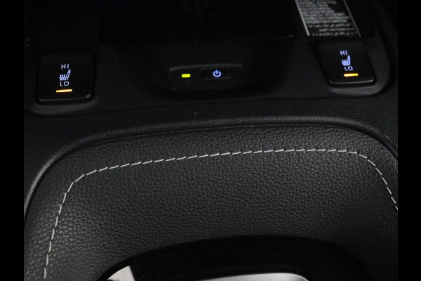 Toyota Corolla 1.8 Hybrid Business Intro | Head-Up | Stoelverwarming | Adaptive cruise | Carplay | Carplay | Navigatie | Keyless | Park Assist