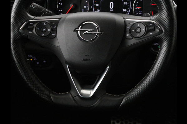 Opel Insignia Grand Sport 1.6 CDTI Innovation | OPC Line | Head-Up | Stoelventilatie | Leder | Massage | 360 camera | Carplay | AGR Stoel | Matrix LED | Navigatie | Stoel & stuurverwarming