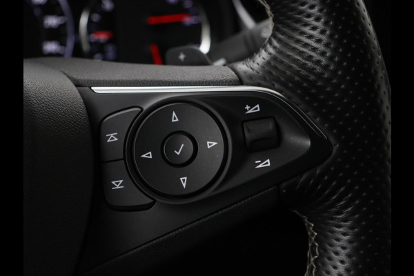 Opel Insignia Grand Sport 1.6 CDTI Innovation | OPC Line | Head-Up | Stoelventilatie | Leder | Massage | 360 camera | Carplay | AGR Stoel | Matrix LED | Navigatie | Stoel & stuurverwarming