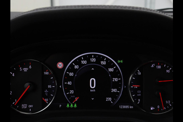 Opel Insignia Grand Sport 1.6 CDTI Innovation | OPC Line | Head-Up | Stoelventilatie | Leder | Massage | 360 camera | Carplay | AGR Stoel | Matrix LED | Navigatie | Stoel & stuurverwarming