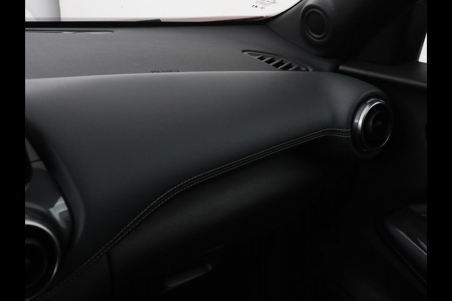 Nissan Juke 1.0 DIG-T N-Connecta | Carplay | Keyless | Navigatie | Full LED | Climate control | Parkeerhulp | Cruise control