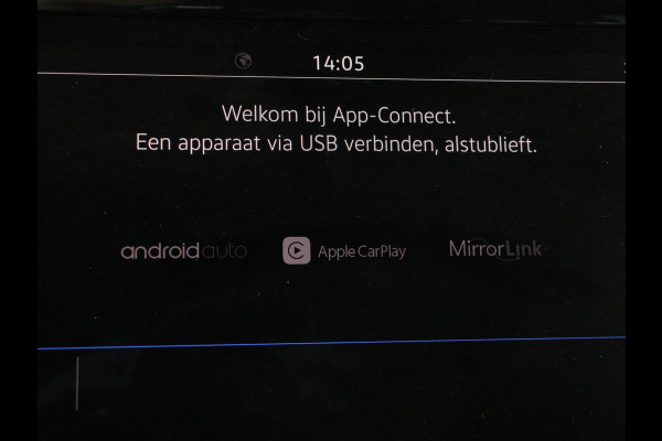 Volkswagen Passat 1.4 TSI R Line | Trekhaak | 360 camera | Stoelverwarming | Leder/Alcantara | Carplay | Adaptive cruise | Navigatie | Full LED | Virtual Cockpit