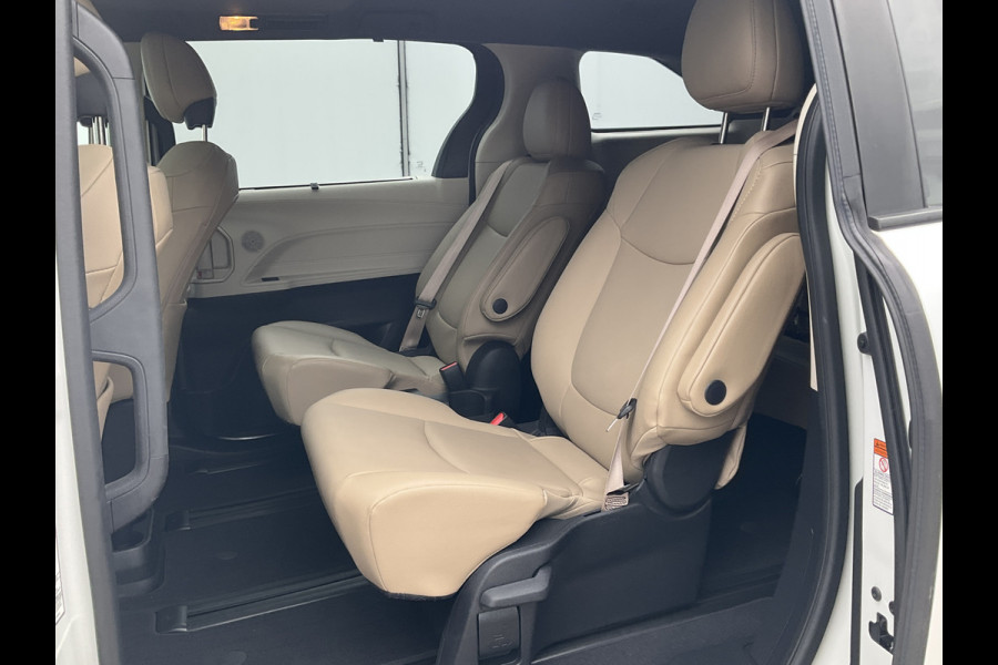 Toyota SIENNA 7-Pers 2.5 HEV 266pk XLE Full Option Open sky Leer Camera 7-zits 7 Persoons