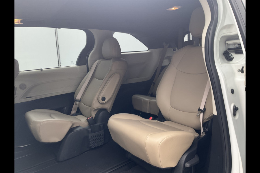 Toyota SIENNA 7-Pers 2.5 HEV 266pk XLE Full Option Open sky Leer Camera 7-zits 7 Persoons