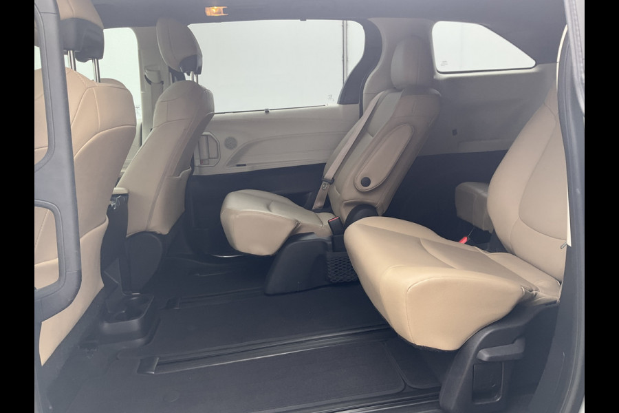 Toyota SIENNA 7-Pers 2.5 HEV 266pk XLE Full Option Open sky Leer Camera 7-zits 7 Persoons