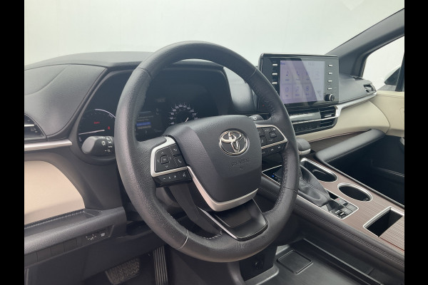 Toyota SIENNA 7-Pers 2.5 HEV 266pk XLE Full Option Open sky Leer Camera 7-zits 7 Persoons