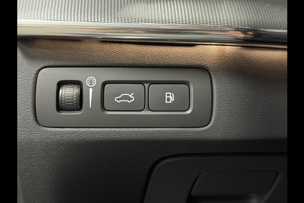 Volvo XC90 2.0 T8 Recharge AWD R-Design Open dak | Keyless | Harman/Kardon | BLIS | Adapt. Cruise control | Leder/Alcantara