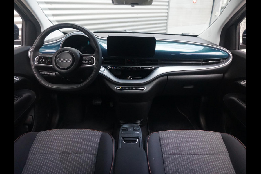 Fiat 500E Business Launch Edition 42 kWh Camera | Stoelverwarming | Led | BTW