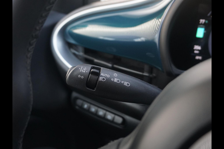 Fiat 500E Business Launch Edition 42 kWh Camera | Stoelverwarming | Led | BTW