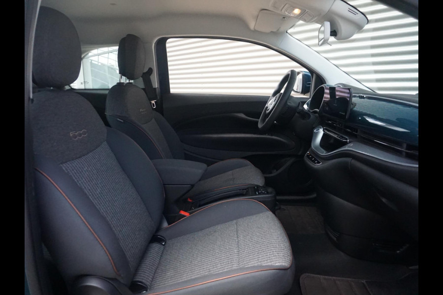Fiat 500E Business Launch Edition 42 kWh Camera | Stoelverwarming | Led | BTW