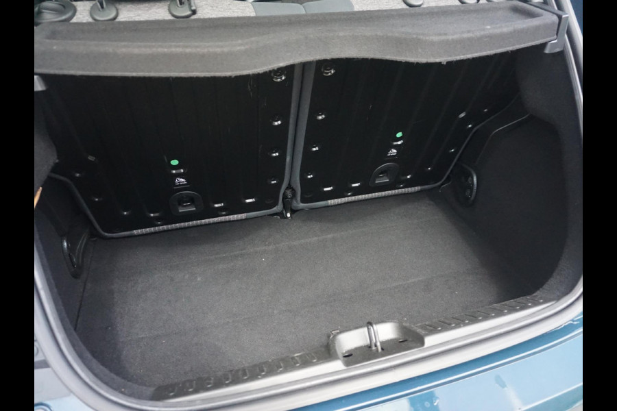 Fiat 500E Business Launch Edition 42 kWh Camera | Stoelverwarming | Led | BTW