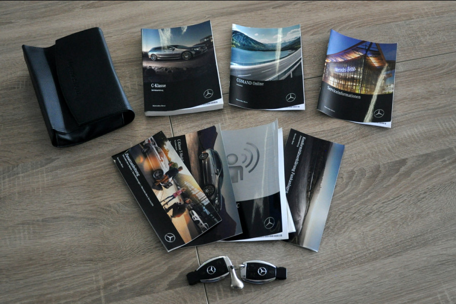 Mercedes-Benz C-Klasse Estate 400 4MATIC Premium Plus Pack | Panoramadak | Burmester