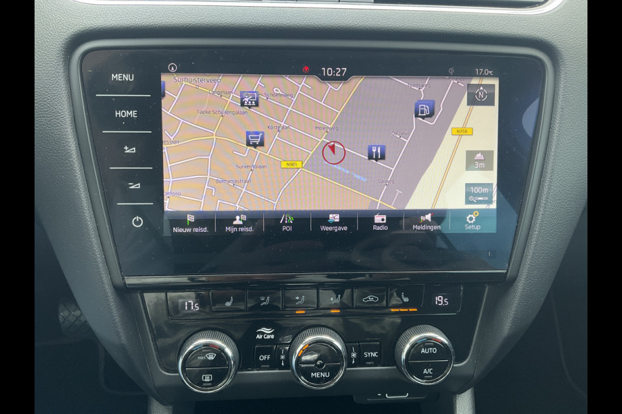 Škoda Octavia Combi 1.5 TSI 150pk Automaat Trekhaak Carplay Stoelverw Cruise NL-Auto!