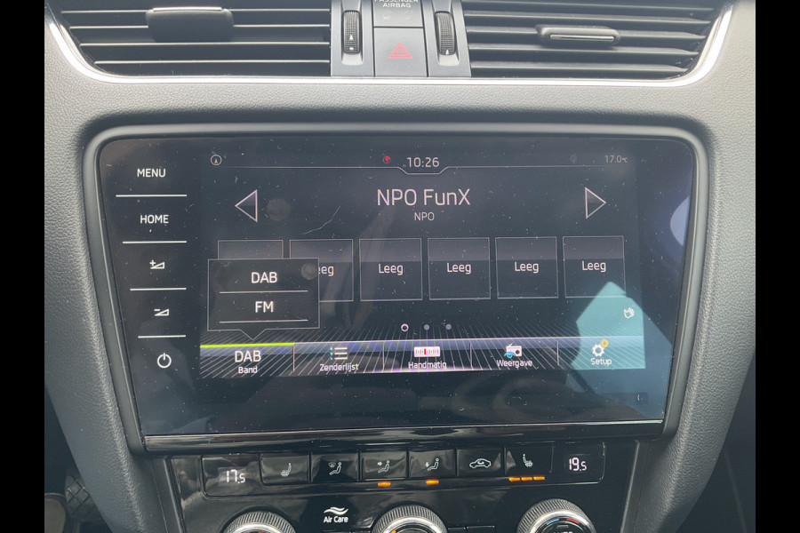 Škoda Octavia Combi 1.5 TSI 150pk Automaat Trekhaak Carplay Stoelverw Cruise NL-Auto!
