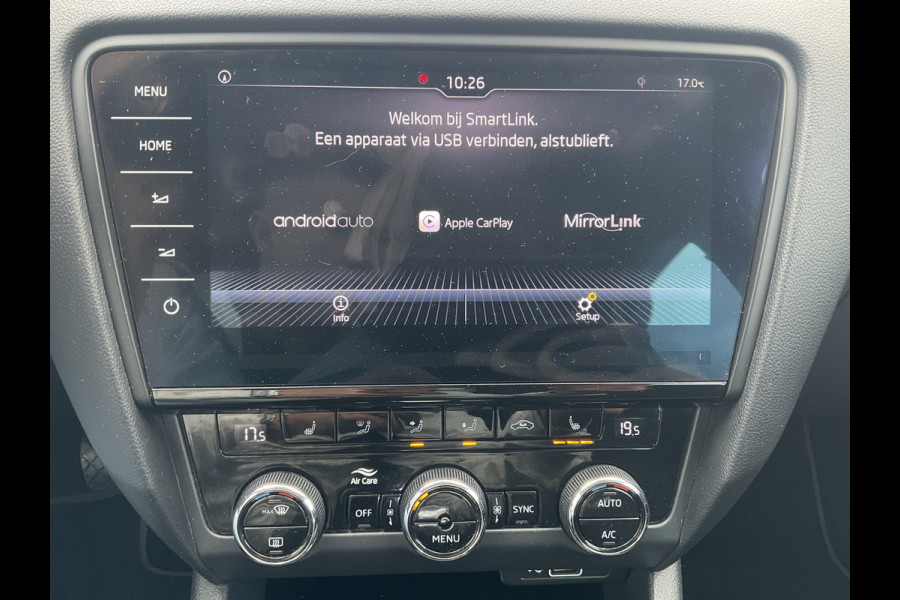 Škoda Octavia Combi 1.5 TSI 150pk Automaat Trekhaak Carplay Stoelverw Cruise NL-Auto!