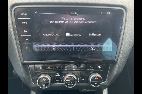 Škoda Octavia Combi 1.5 TSI 150pk Automaat Trekhaak Carplay Stoelverw Cruise NL-Auto!