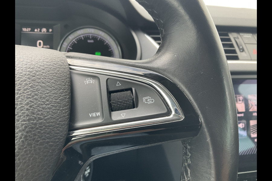 Škoda Octavia Combi 1.5 TSI 150pk Automaat Trekhaak Carplay Stoelverw Cruise NL-Auto!