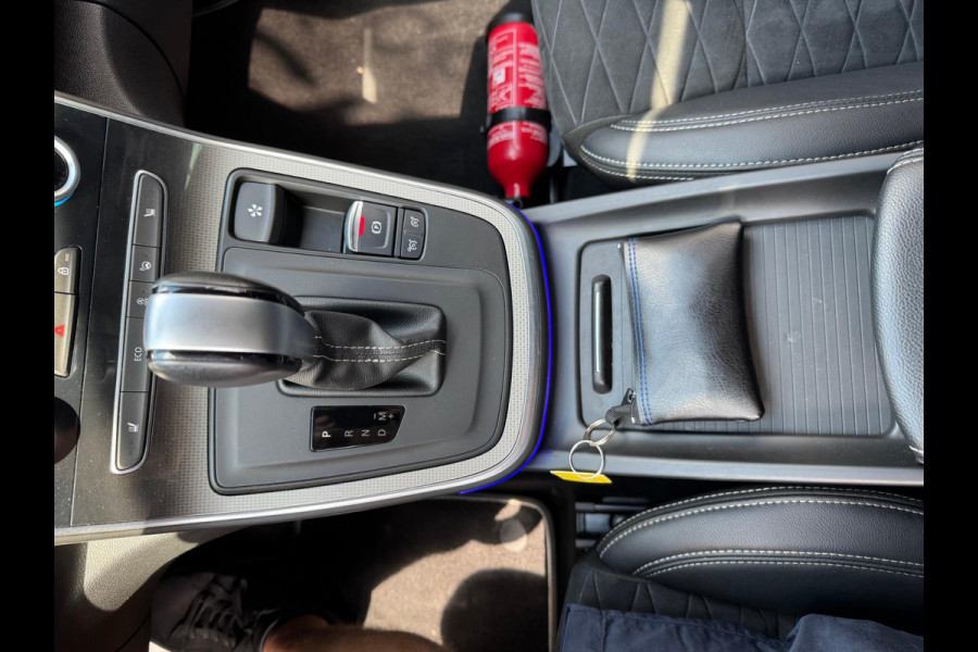 Renault Scénic TCe 140 EDC Black Edition Bose Sound / Stoel verw. / Adaptieve cruise control / 1e eigenaar