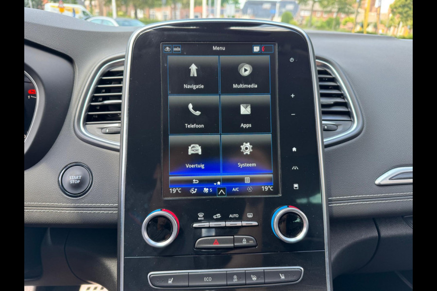 Renault Scénic TCe 140 EDC Black Edition Bose Sound / Stoel verw. / Adaptieve cruise control / 1e eigenaar