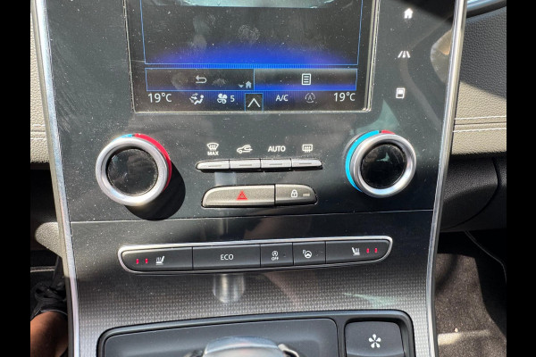 Renault Scénic TCe 140 EDC Black Edition Bose Sound / Stoel verw. / Adaptieve cruise control / 1e eigenaar