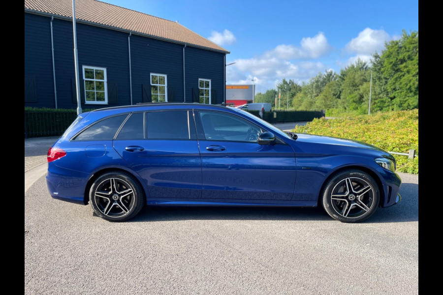 Mercedes-Benz C-Klasse Estate 300 e HYBRIDE AMG NIGHT-PAKKET PANORAMADAK 360" CAMERA TREKHAAK