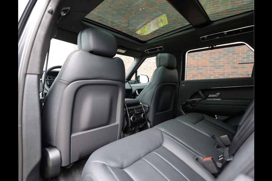Land Rover Range Rover Sport P550e Autobiography | Clearsight - Massage - Trekhaak - Pano
