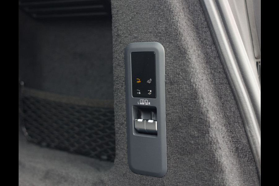 Land Rover Range Rover Sport P550e Autobiography | Clearsight - Massage - Trekhaak - Pano