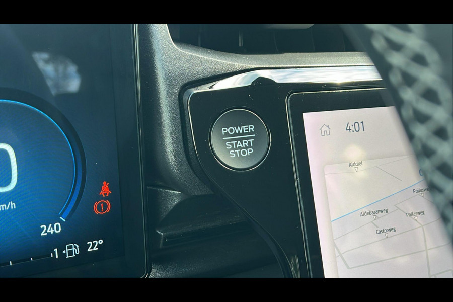 Ford Puma 1.0 EcoBoost Hybrid Titanium 125pk | Winterpack | Sync 4 Navigatie | Elek. achterklep | Keyless | Comfort Pack
