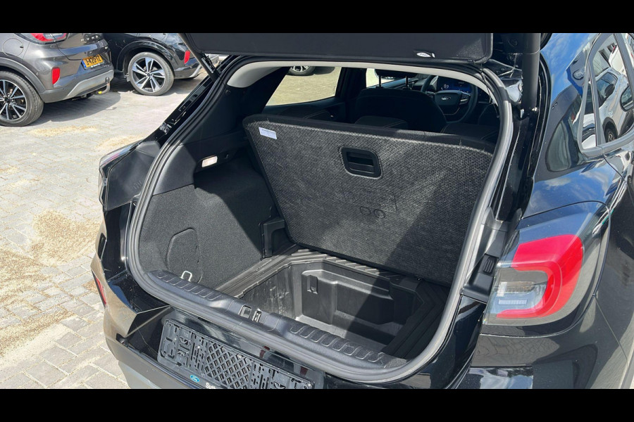 Ford Puma 1.0 EcoBoost Hybrid Titanium 125pk | Winterpack | Sync 4 Navigatie | Elek. achterklep | Keyless | Comfort Pack