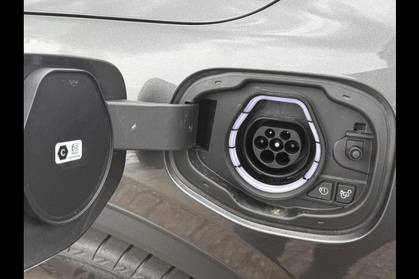 Ford Kuga 2.5 PHEV Titanium 243pk |  Driver Assistance Pack | Winterpack | Wegklapbare Trekhaak | All Weatherbanden | Reserveband
