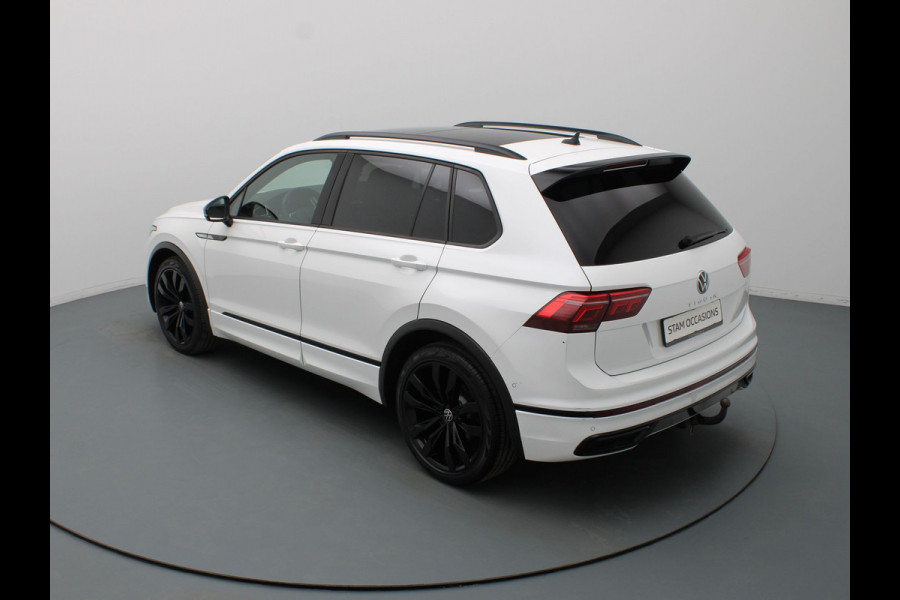 Volkswagen Tiguan 150pk TSI R-Line Business+ Automaat Camera | Adapt. Cruise | Navi | Parkeersens. v+a | Stoelverw. | Panoramadak