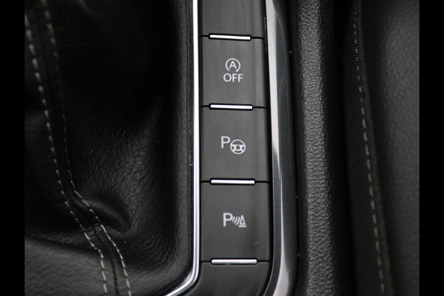Volkswagen Tiguan 150pk TSI R-Line Business+ Automaat Camera | Adapt. Cruise | Navi | Parkeersens. v+a | Stoelverw. | Panoramadak