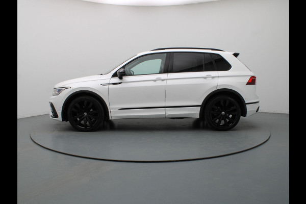 Volkswagen Tiguan 150pk TSI R-Line Business+ Automaat Camera | Adapt. Cruise | Navi | Parkeersens. v+a | Stoelverw. | Panoramadak