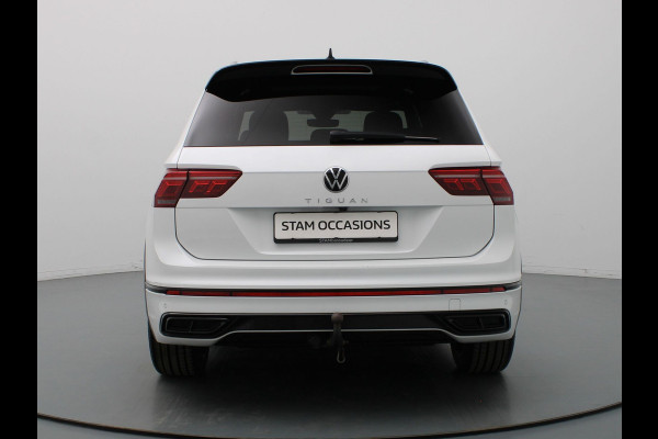 Volkswagen Tiguan 150pk TSI R-Line Business+ Automaat Camera | Adapt. Cruise | Navi | Parkeersens. v+a | Stoelverw. | Panoramadak