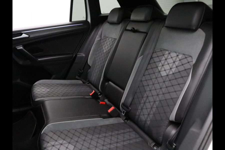 Volkswagen Tiguan 150pk TSI R-Line Business+ Automaat Camera | Adapt. Cruise | Navi | Parkeersens. v+a | Stoelverw. | Panoramadak